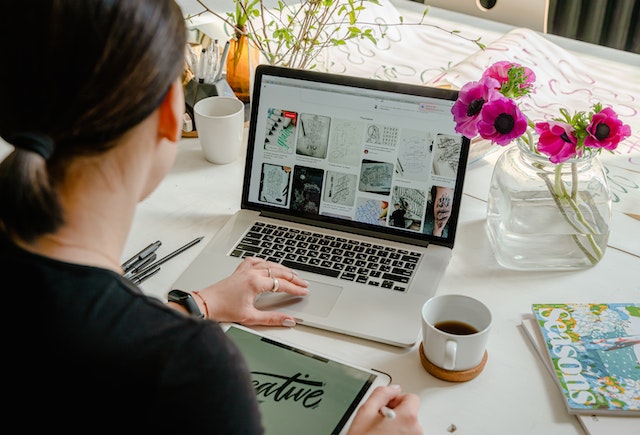 10 Chrome Extensions for Graphic Designers to Improve Your Work!