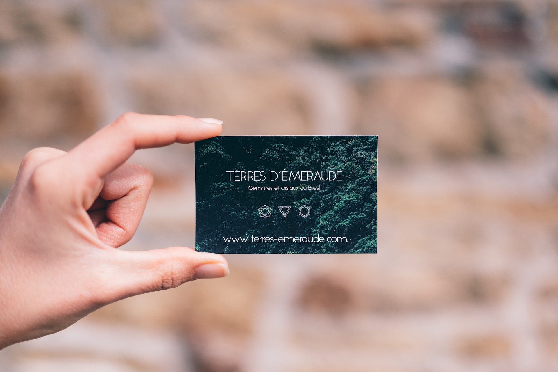15 Best Fonts for Business Cards That Look Impressive