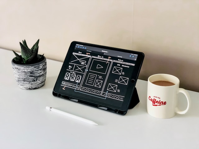 Bad Website Design Aspects with Examples