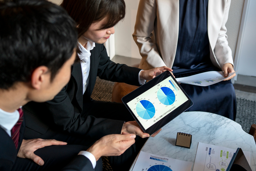 Top 10 Best Marketing Analytics Tools for Business